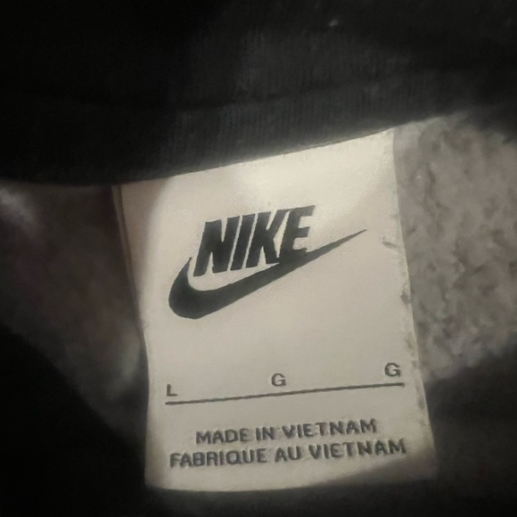 Nike sweatshirt- worn once - Picture 2 of 2